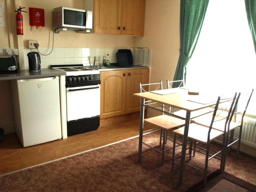 Waverley House Apartments Блекпул Стая снимка