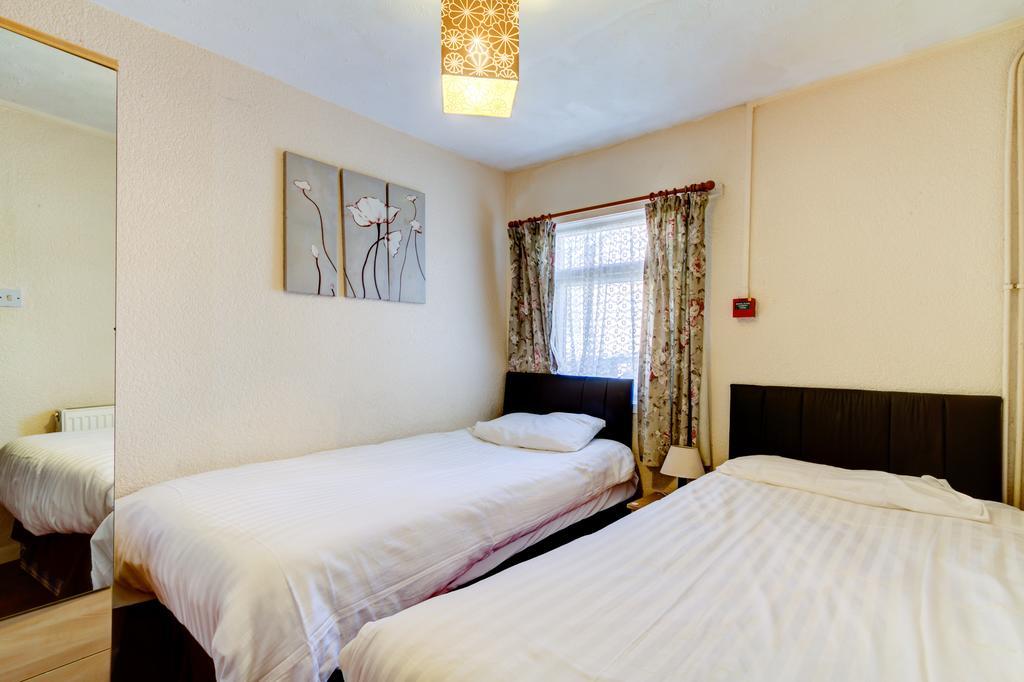 Waverley House Apartments Блекпул Екстериор снимка