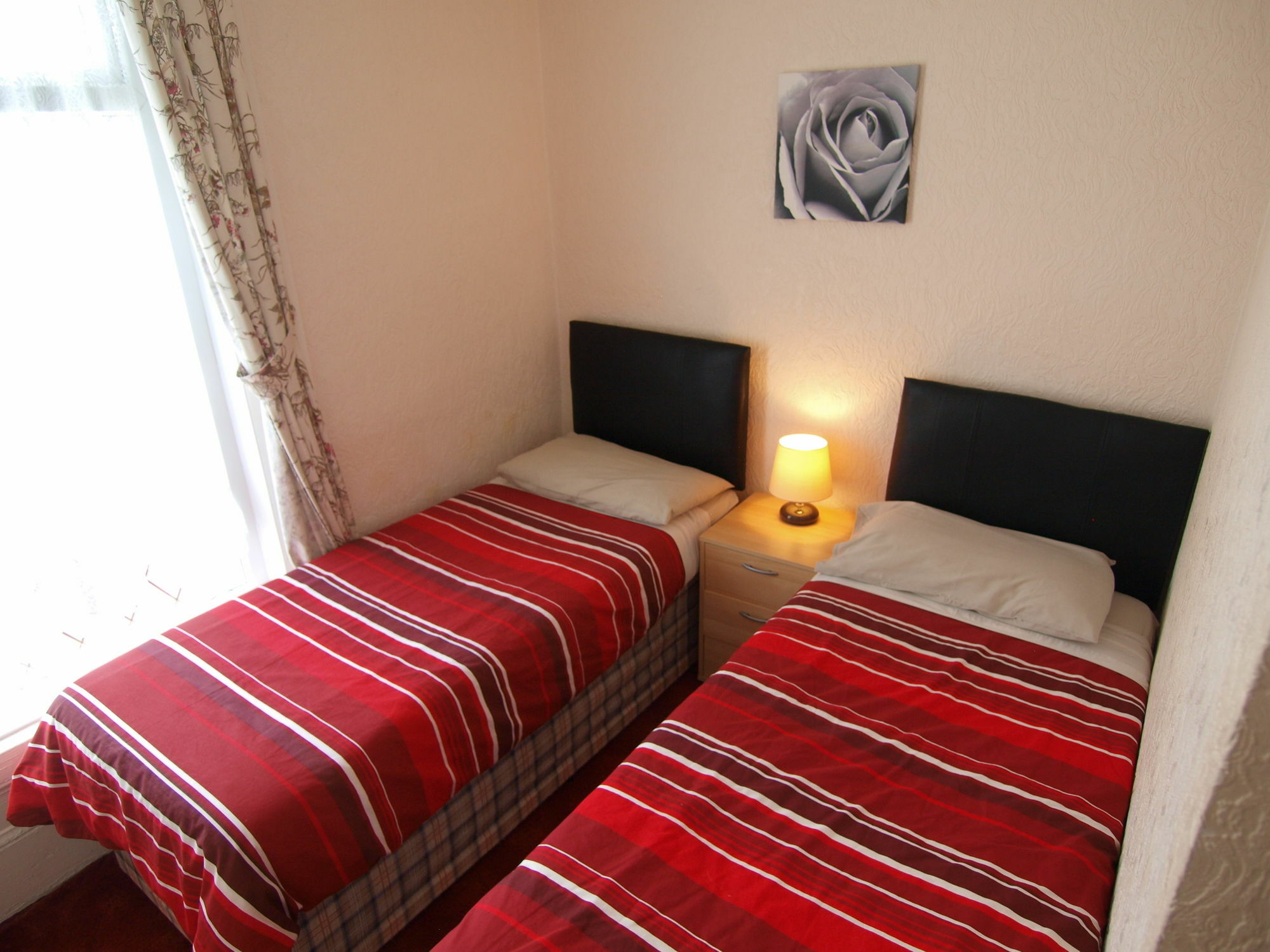Waverley House Apartments Блекпул Екстериор снимка